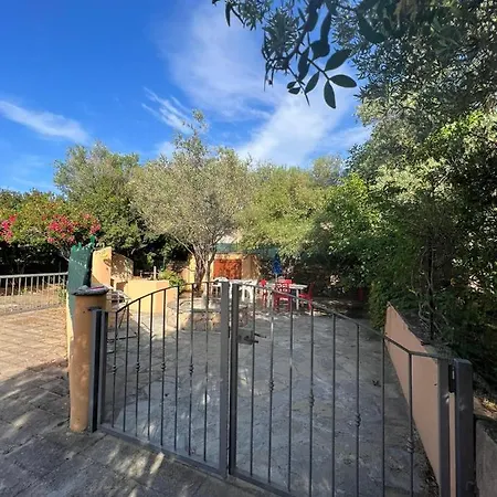 Trilocale Climatizzato Con Cortile Feriehus