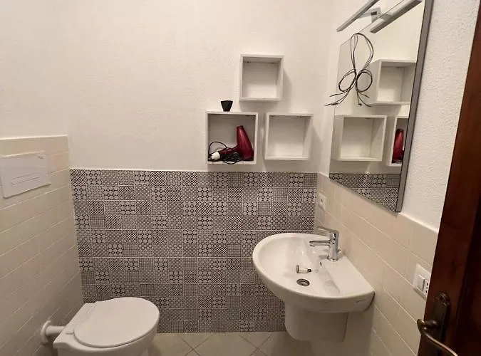 Trilocale Climatizzato Con Cortile San Teodoro (Sardinia)